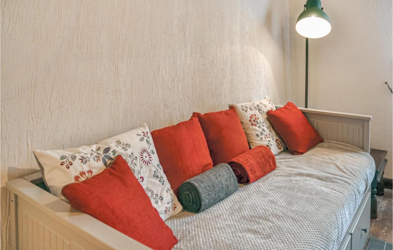 Amazing Home In Fontevraud Labbaye With Wifi Esterno foto